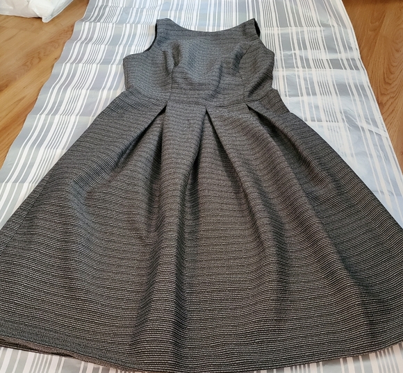 9&CO Dresses & Skirts - 9&CO DRESS SIZE 2